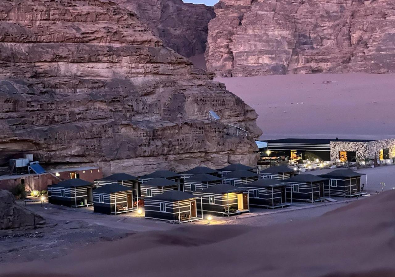 Rum Planet Camp Wadi Rum Bagian luar foto